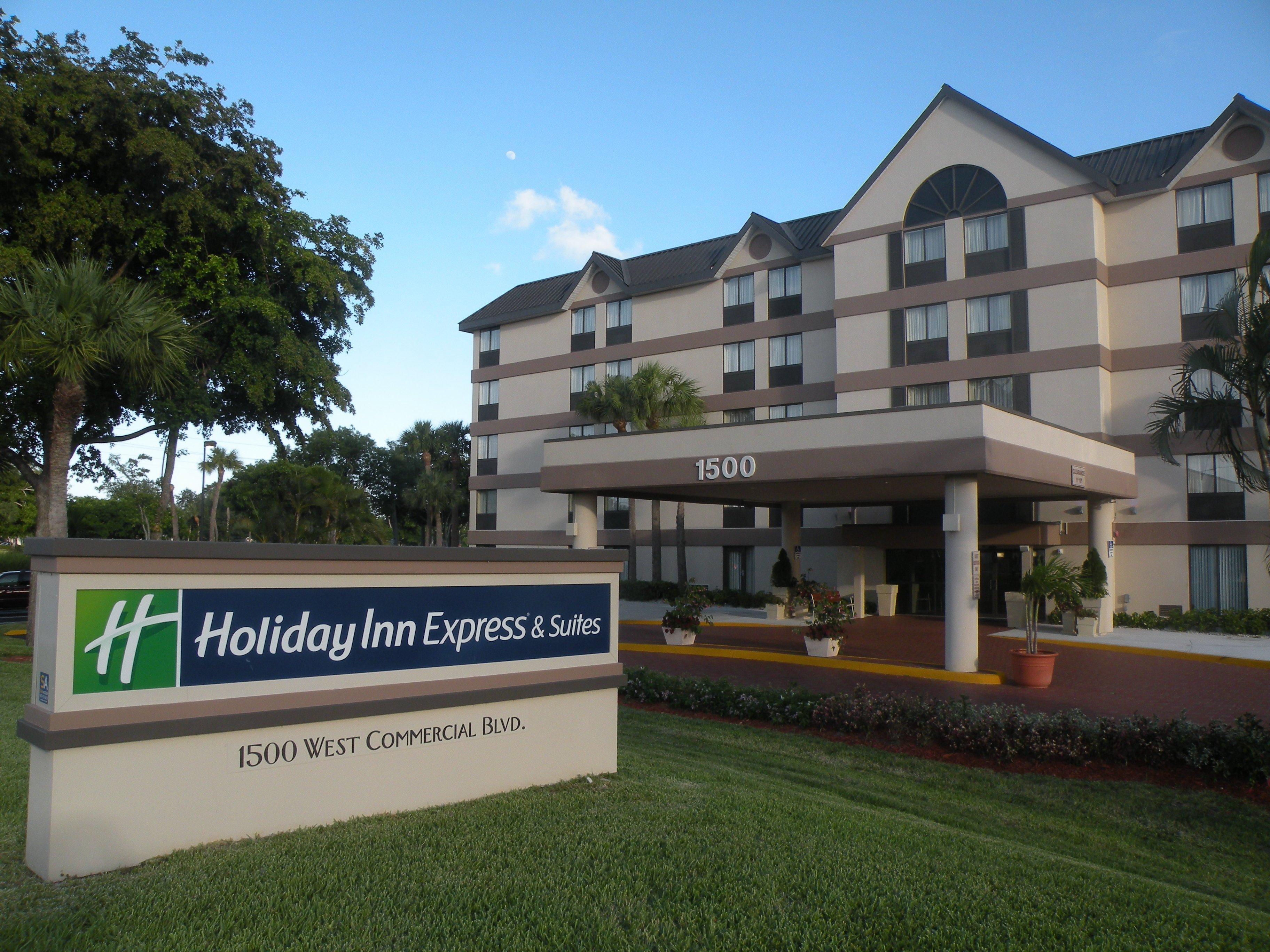 Holiday Inn Express Fort Lauderdale North - Executive Airport By Ihg Экстерьер фото