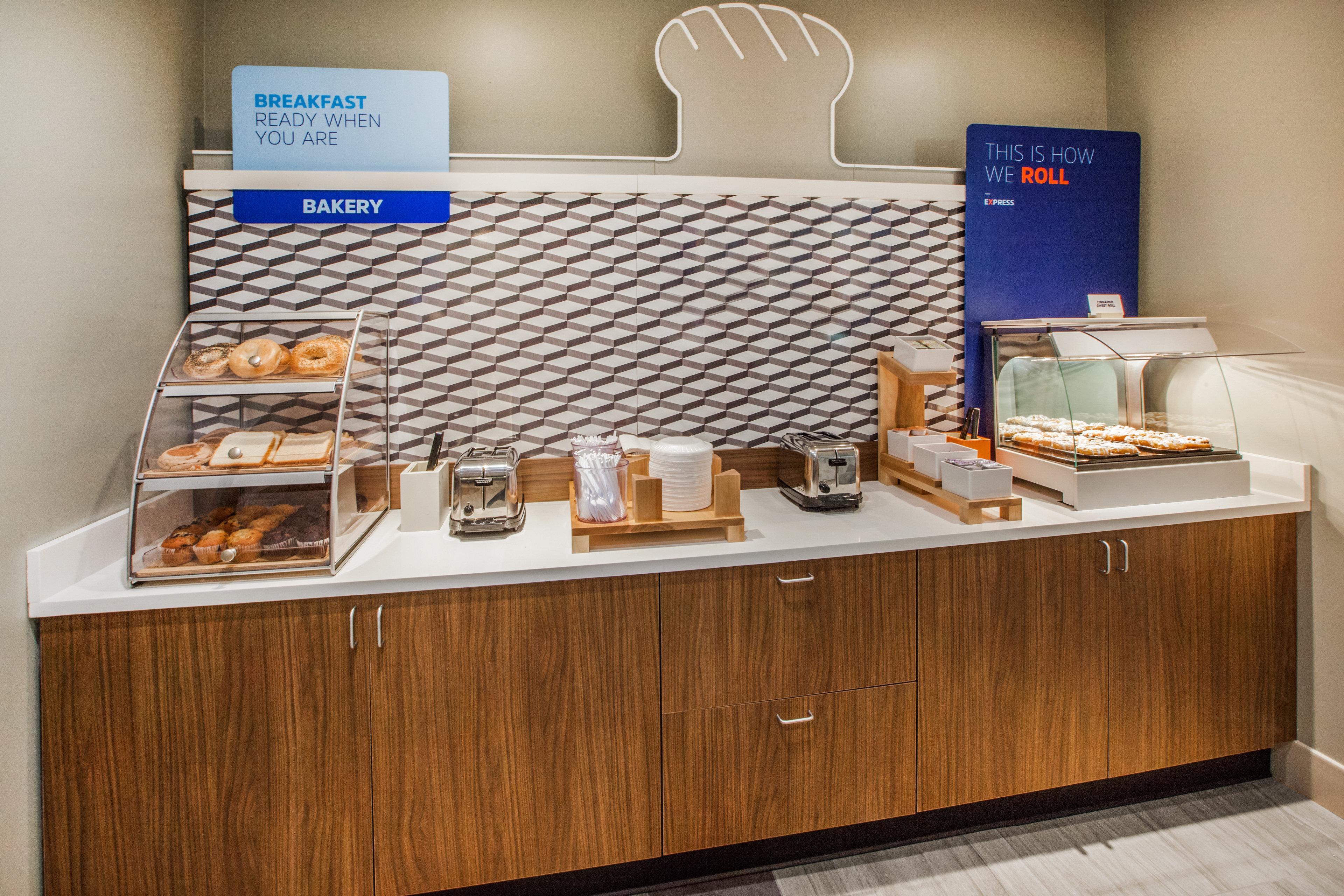 Holiday Inn Express Fort Lauderdale North - Executive Airport By Ihg Экстерьер фото